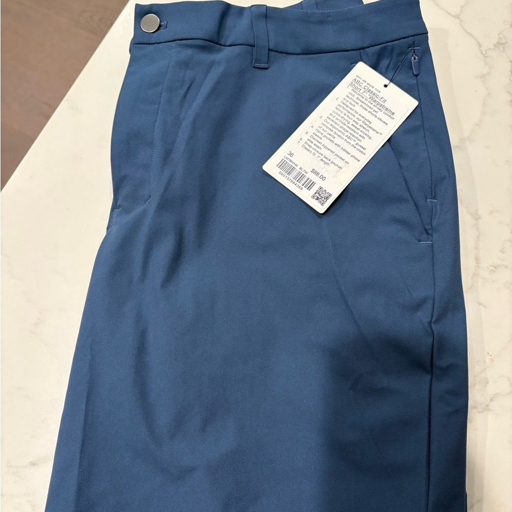 Lululemon Men's ABC Blue Shorts size 36, L 7
